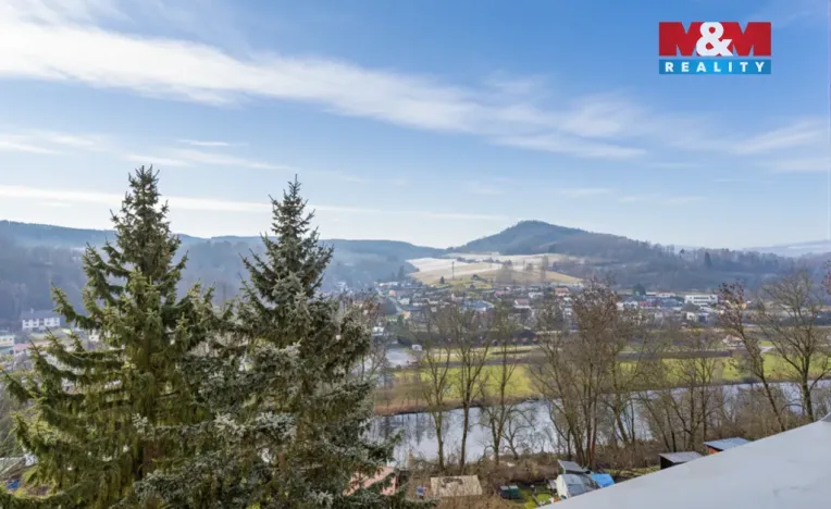 Prodej bytu 2+1, Český Krumlov - Plešivec, Sídliště Plešivec, 57 m2