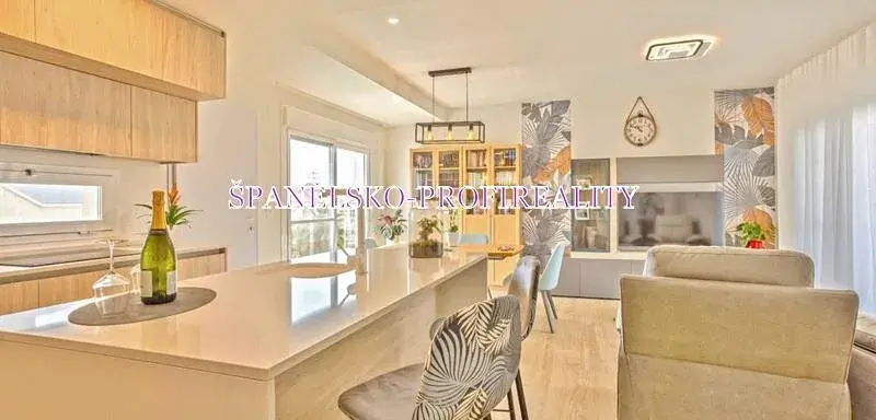 Prodej bytu 3+kk, Orihuela, Španělsko, 79 m2