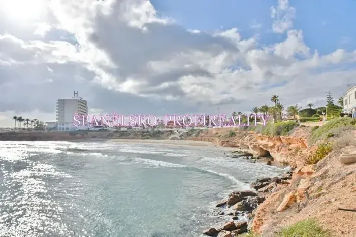 Prodej bytu 3+kk, Orihuela, Španělsko, 74 m2