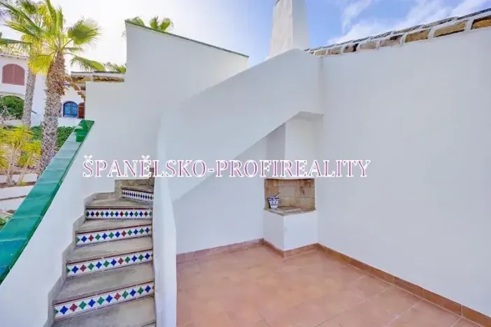 Prodej bytu 4+kk, Alicante, Španělsko, 150 m2