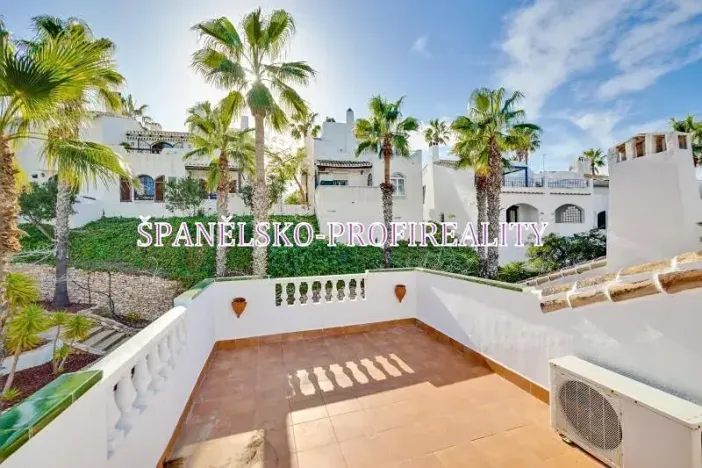 Prodej bytu 4+kk, Alicante, Španělsko, 150 m2