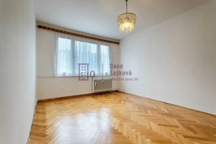 Pronájem bytu 2+1, Jindřichův Hradec, sídliště U Nádraží, 48 m2