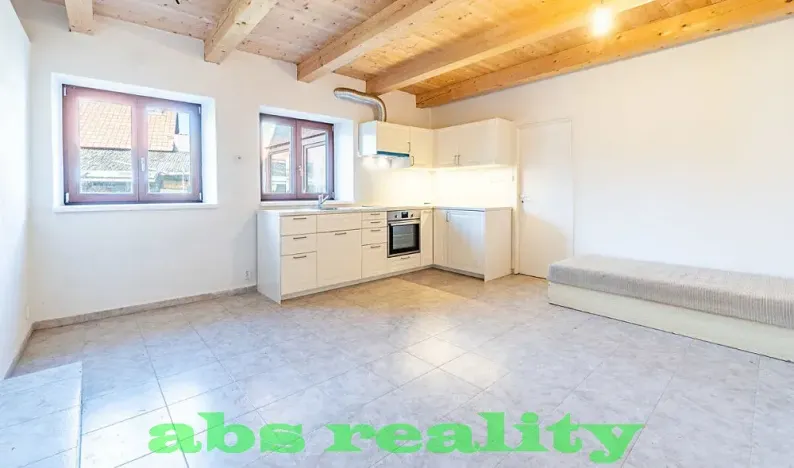 Prodej rodinného domu, Kostomlátky, 230 m2