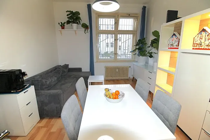 Pronájem bytu 2+kk, Praha - Holešovice, Veverkova, 50 m2