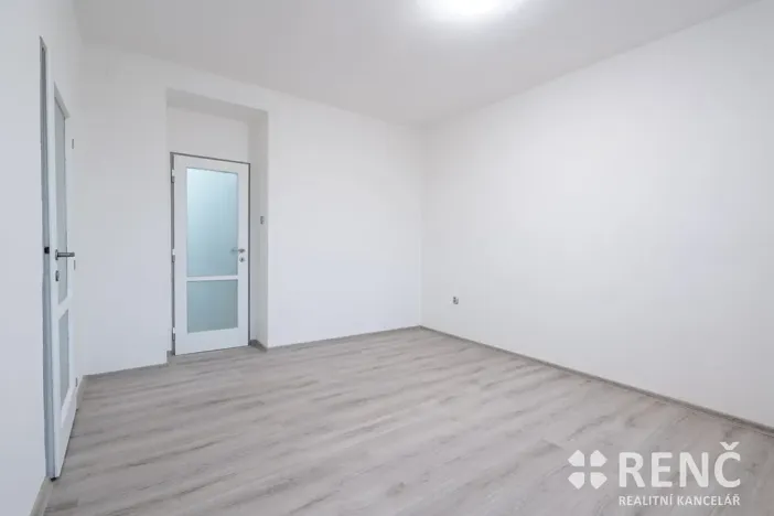 Pronájem bytu 2+1, Brno, Renneská třída, 58 m2