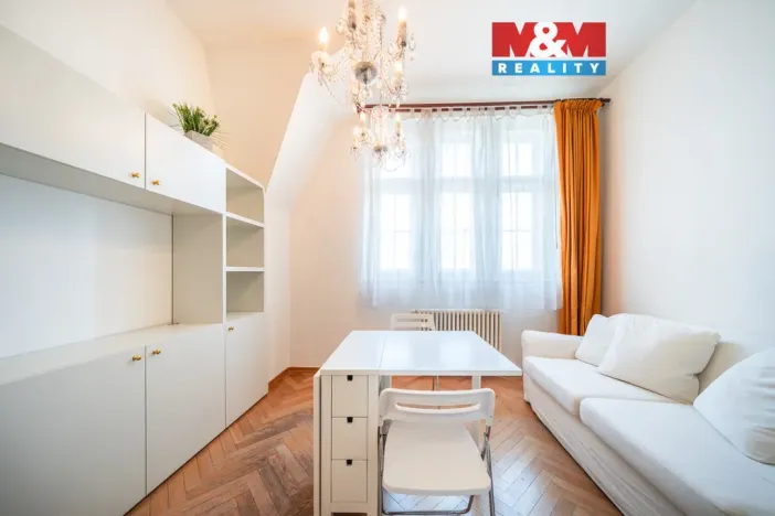 Pronájem bytu 1+kk, Praha - Josefov, Valentinská, 31 m2