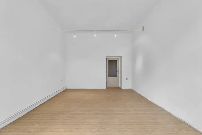 Prodej bytu 2+1, Hradec Králové, Komenského, 98 m2