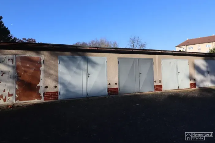 Pronájem garáže, Písek, 18 m2