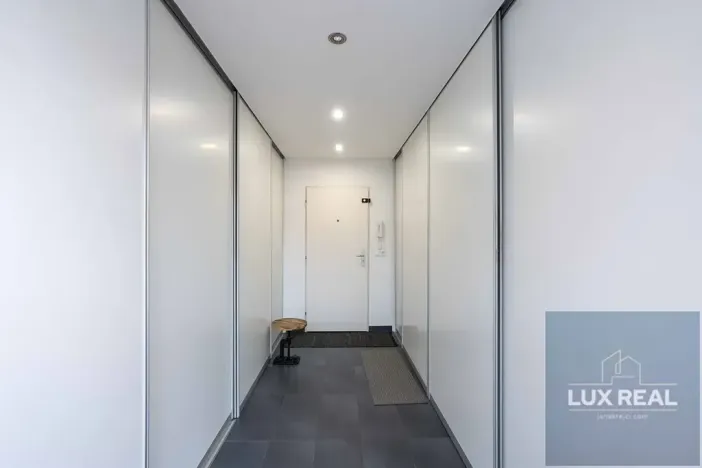 Prodej atypického bytu, Mikulov, Komenského, 164 m2