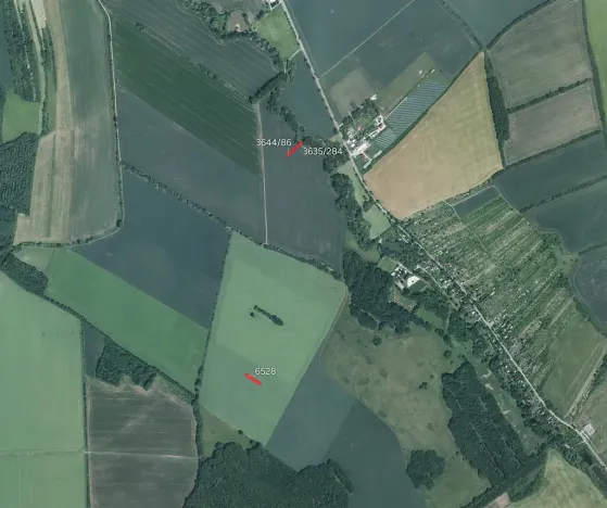 Prodej pole, Hluk, 18695 m2