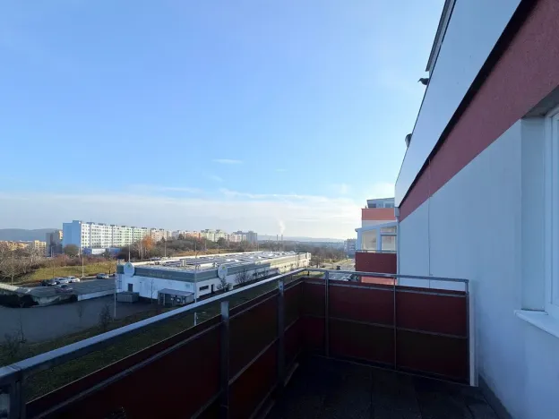 Pronájem bytu 1+kk, Brno - Žebětín, Lišejníková, 38 m2