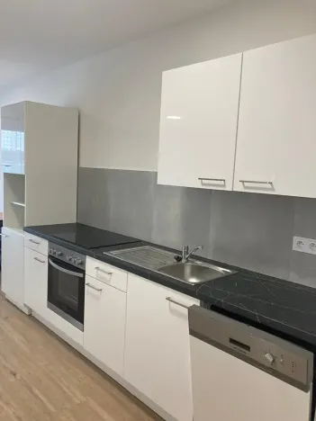 Pronájem bytu 2+kk, Hluboká nad Vltavou, Potoční, 59 m2
