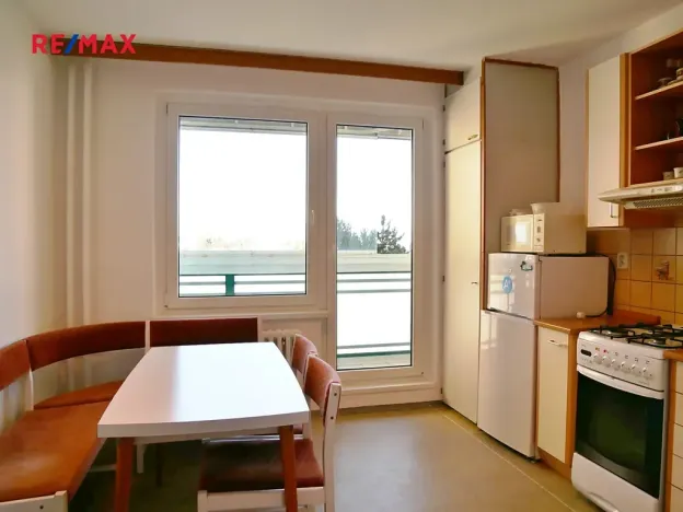 Pronájem bytu 3+1, Praha - Střížkov, Česákova, 66 m2