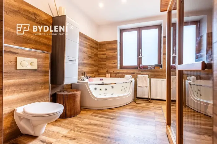 Prodej rodinného domu, Chabařovice, 339 m2