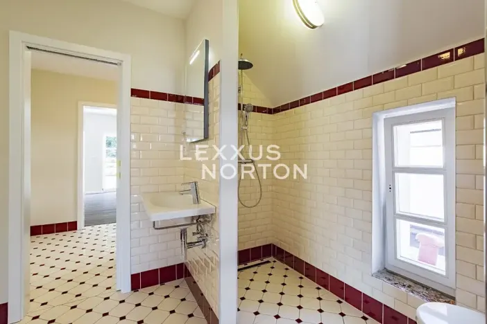 Pronájem rodinného domu, Praha - Střešovice, Nad hradním vodojemem, 217 m2