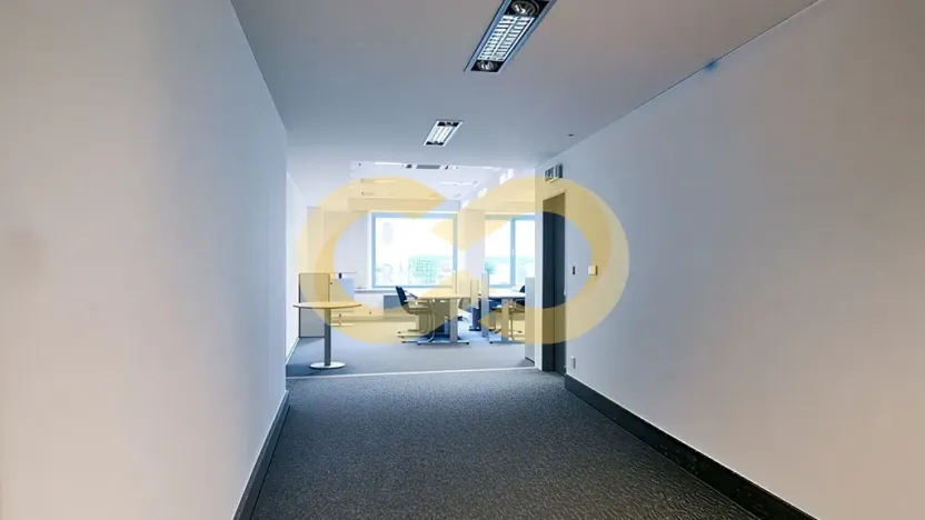 Pronájem kanceláře, Písek, Alšovo nám., 200 m2