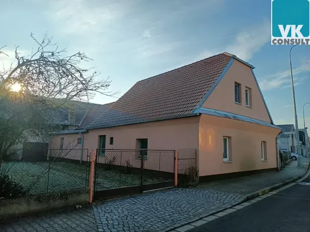Prodej rodinného domu, Lázně Bohdaneč, Langrova, 164 m2