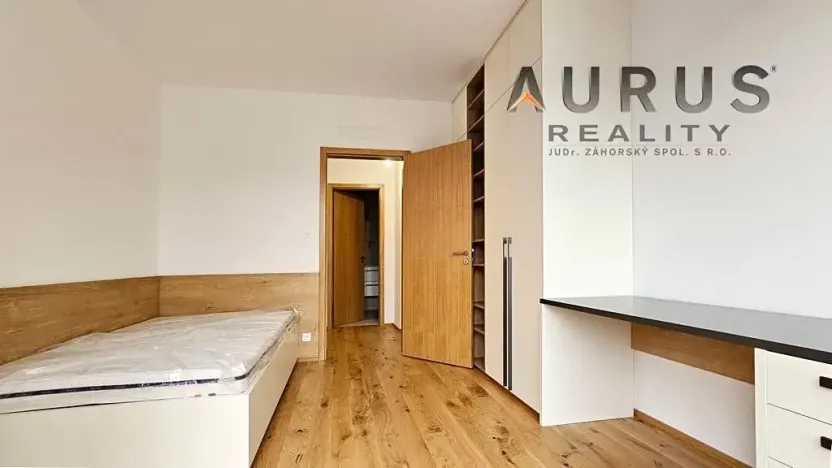 Pronájem bytu 4+kk, Praha - Nusle, Bělehradská, 116 m2