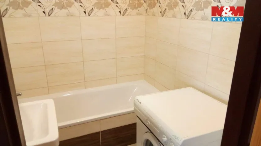 Prodej bytu 3+1, Orlová - Lutyně, 1. máje, 78 m2