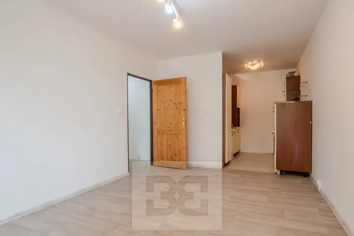 Prodej bytu 2+kk, Praha - Řepy, Bazovského, 44 m2