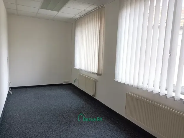 Pronájem kanceláře, Beroun, Plzeňská, 108 m2