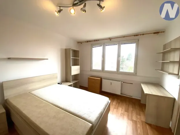 Pronájem bytu 2+1, České Budějovice, Roudenská, 54 m2