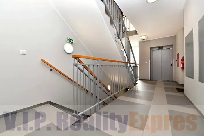 Prodej bytu 3+kk, Praha - Kyje, Břeclavská, 70 m2