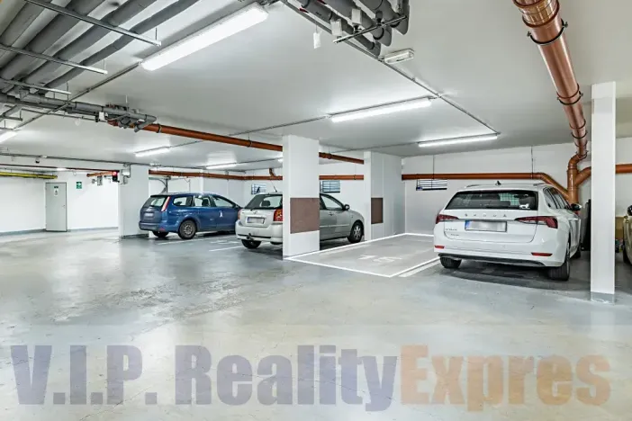 Prodej bytu 3+kk, Praha, Jeřabinová, 92 m2