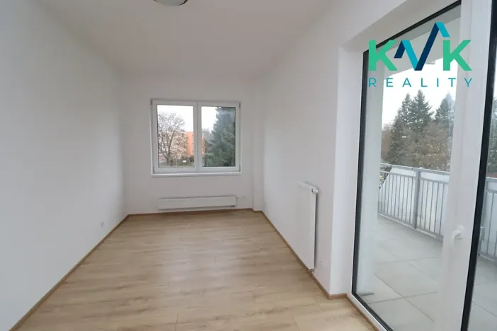 Pronájem bytu 3+kk, Karlovy Vary, Šumavská, 78 m2