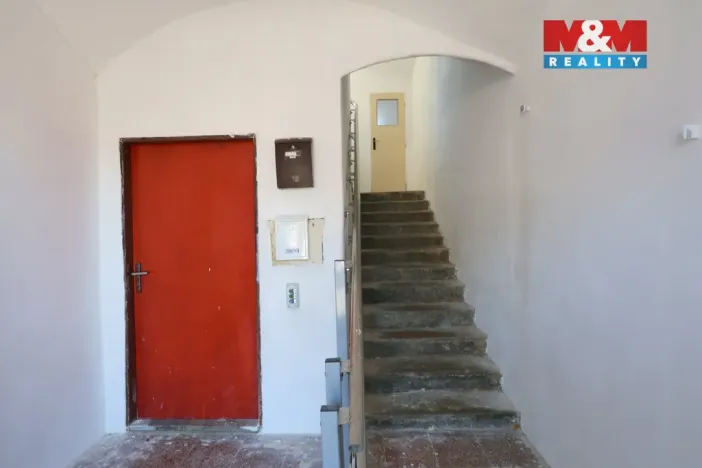 Prodej bytu 1+1, Vápenná, 35 m2