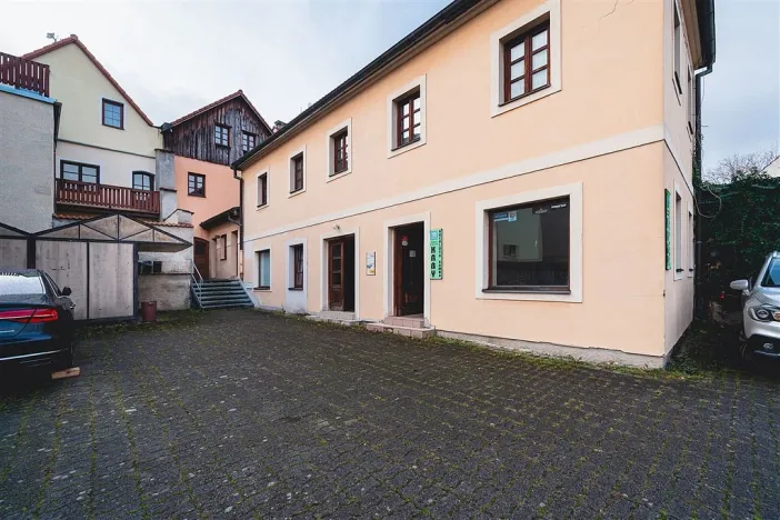 Prodej činžovního domu, Domažlice - Město, Spálená, 312 m2