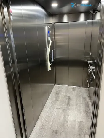 Pronájem obchodního prostoru, Frýdek-Místek, Potoční, 121 m2