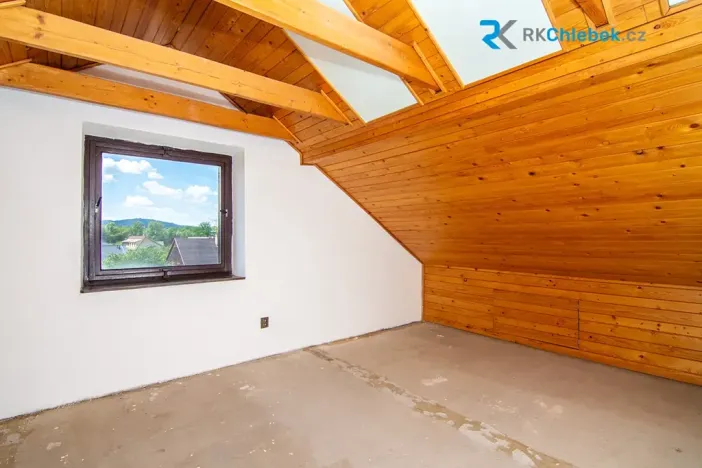 Prodej rodinného domu, Baška, 350 m2