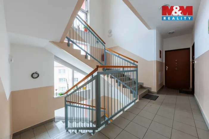 Pronájem bytu 3+kk, Březová, Hlavní, 65 m2