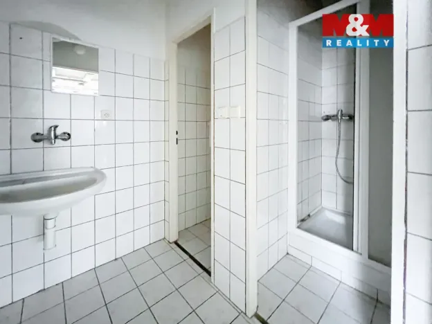 Prodej obchodního prostoru, Katovice, Kolářova, 400 m2