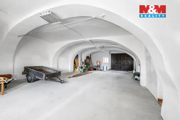 Pronájem zemědělské usedlosti, Dobrovíz, Kladenská, 10270 m2