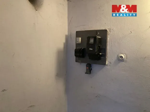 Pronájem garáže, Strakonice, Bavorova, 20 m2