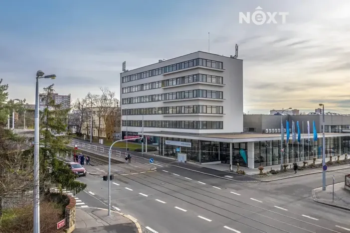 Pronájem kanceláře, Praha - Strašnice, Průběžná, 375 m2