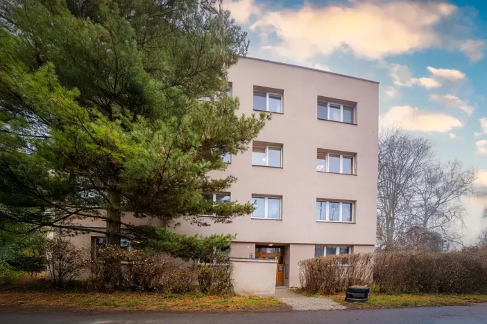 Prodej bytu 2+1, Praha - Veleslavín, U kolejí, 65 m2