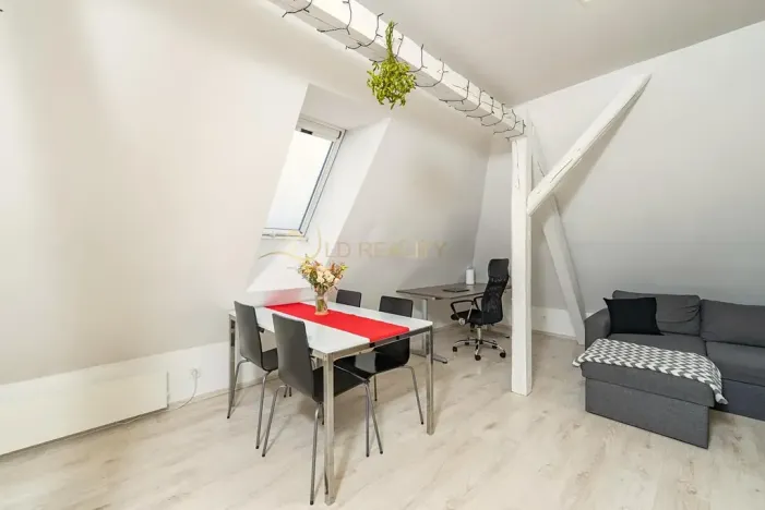 Prodej bytu 2+kk, Olomouc, Husitská, 62 m2