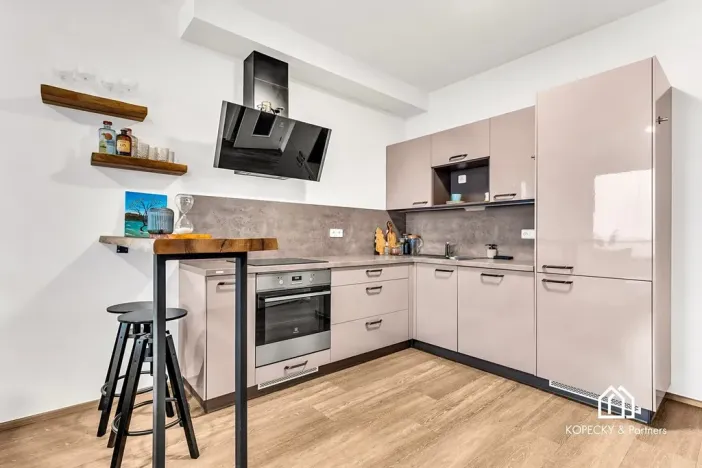 Prodej bytu 2+kk, Praha - Stodůlky, Medunova, 50 m2