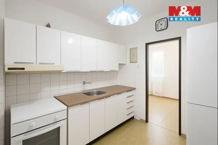 Prodej bytu 2+1, Praha - Kobylisy, Košťálkova, 57 m2