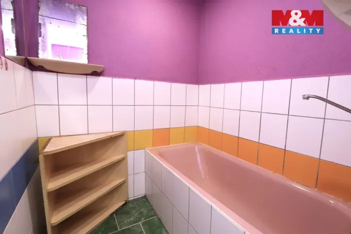 Prodej bytu 3+1, Toužim, Plzeňská, 67 m2