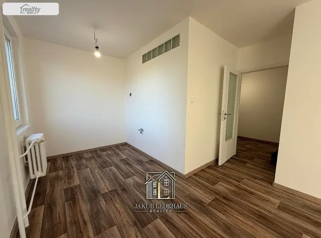 Prodej bytu 2+kk, Praha - Libuš, Smotlachova, 44 m2