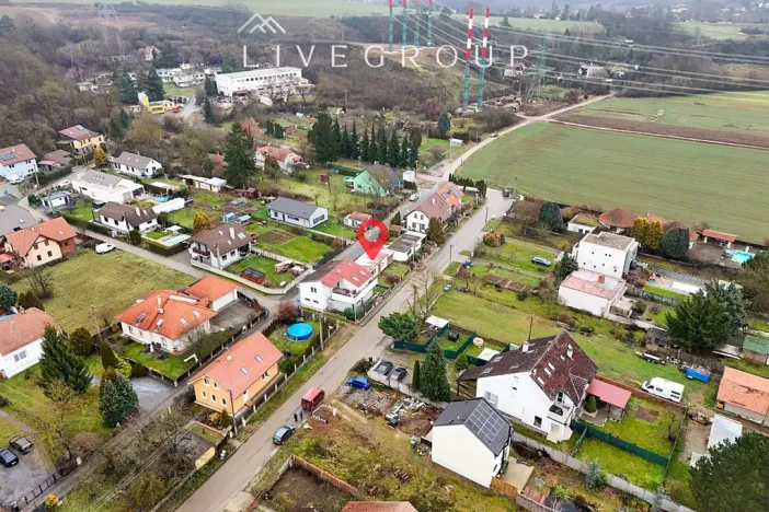 Prodej pozemku pro bydlení, Veverská Bítýška, Nádražní, 195 m2