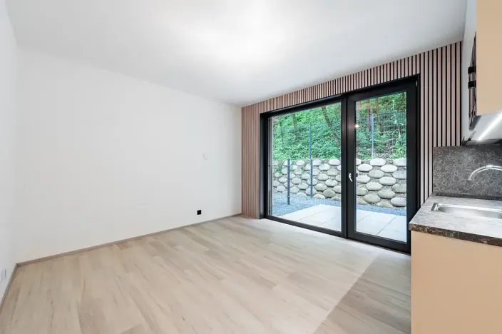 Prodej bytu 1+kk, Praha - Hlubočepy, Na Zlíchově, 25 m2