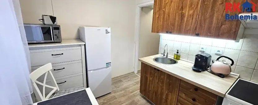 Pronájem bytu 1+1, Luštěnice, 34 m2