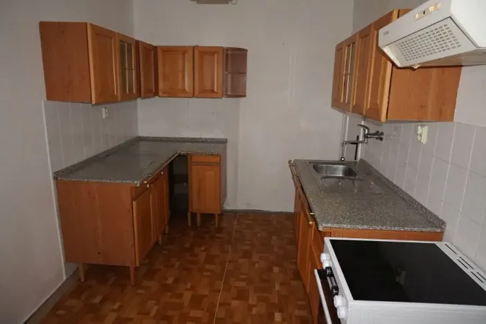 Prodej bytu 2+1, Ostrov, Klínovecká, 67 m2