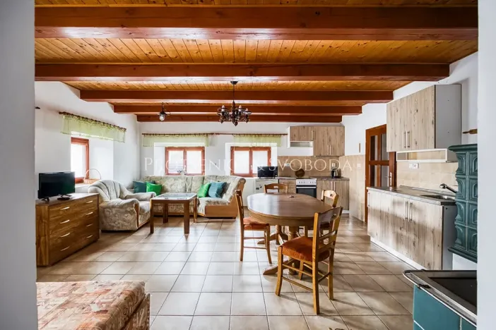 Prodej apartmánu, Nová Pec, 330 m2