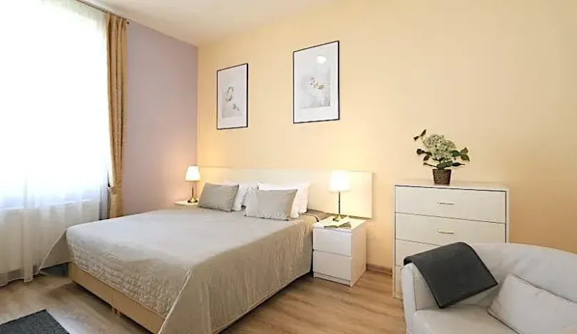 Pronájem bytu 3+kk, Praha - Vinohrady, Máchova, 66 m2